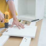 Poradnik po miejscach w stylu retro i historycznych realiów